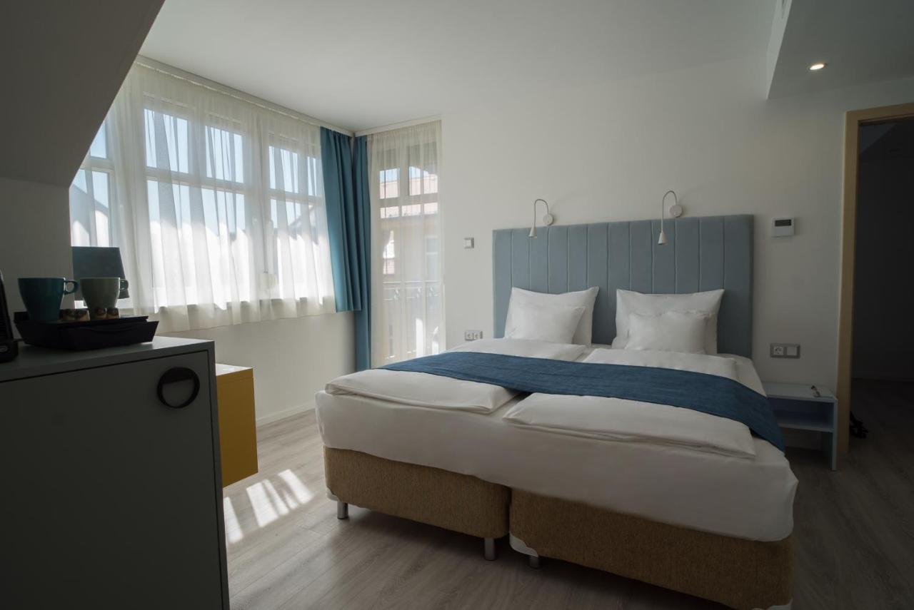 Boutique Hotel Civitas Sopron Extérieur photo