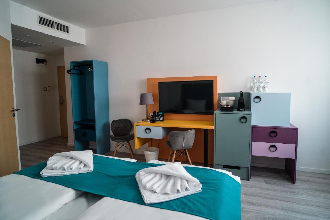 Boutique Hotel Civitas Sopron Extérieur photo